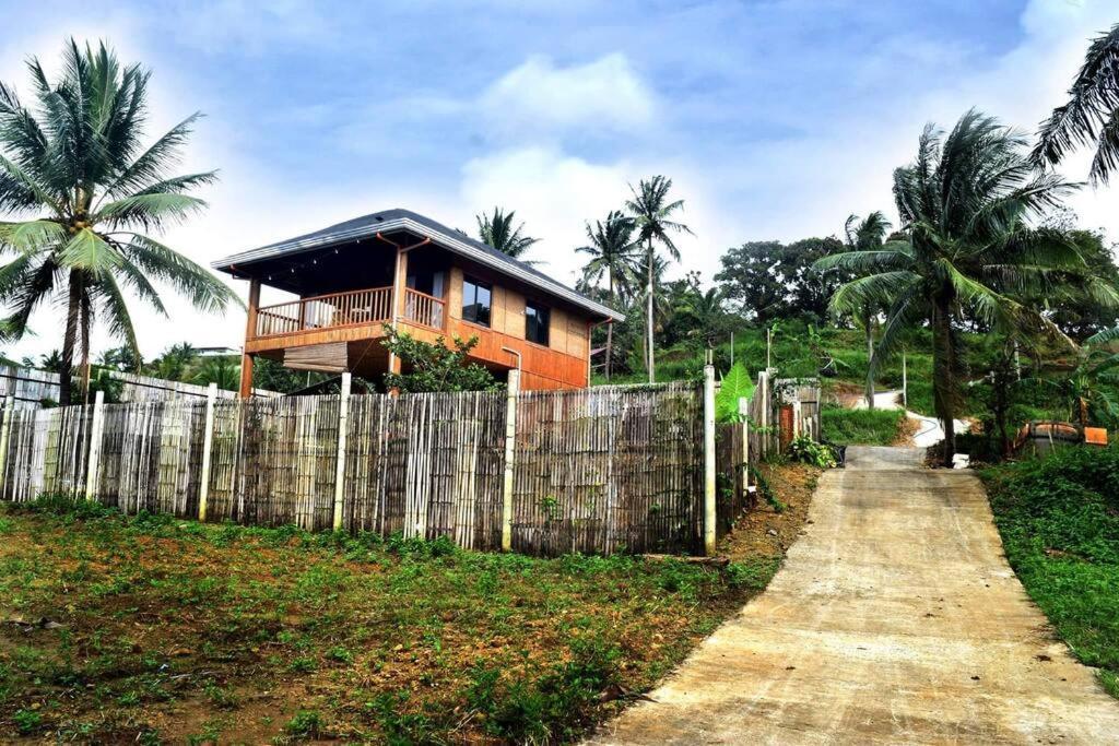 Villa Modern Bahay Kubo In A Farm Near Tagaytay Tagaytay City Exterior foto