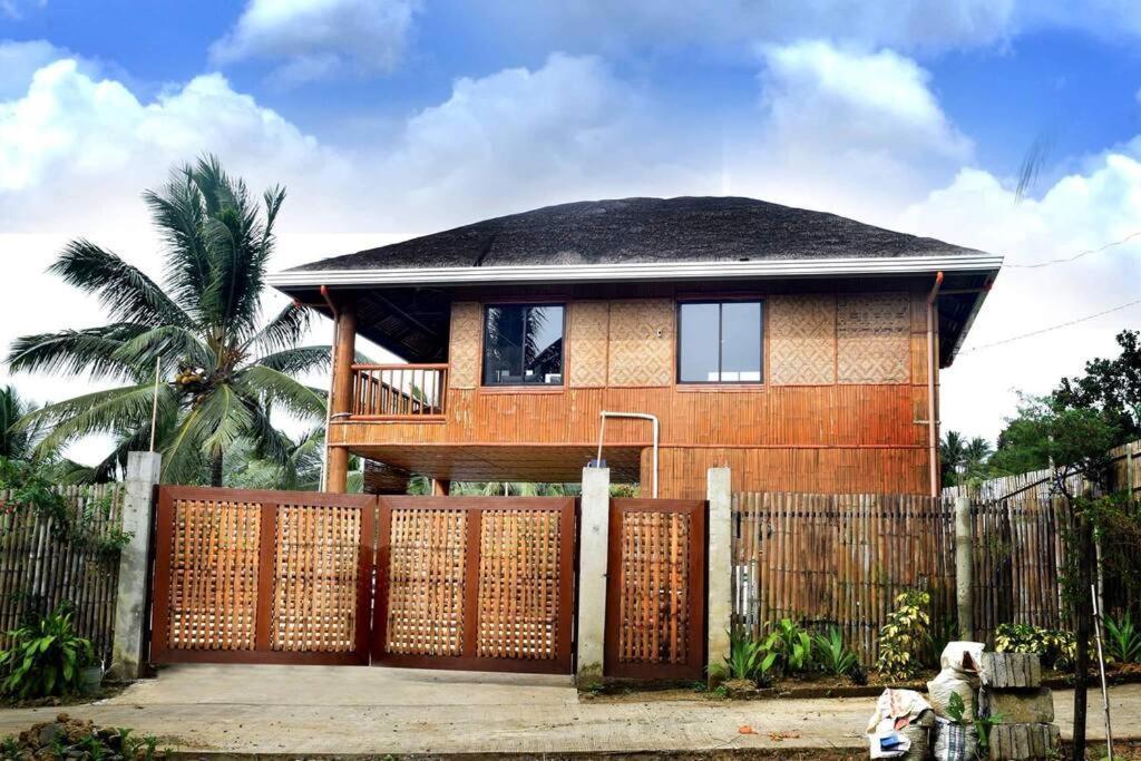 Villa Modern Bahay Kubo In A Farm Near Tagaytay Tagaytay City Exterior foto